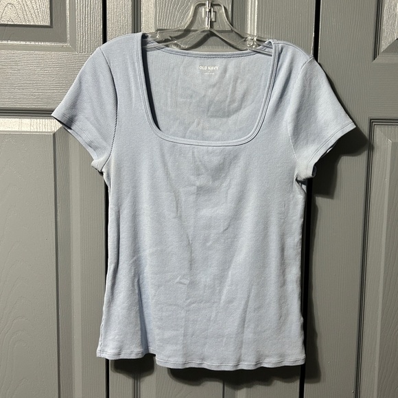 ‼️SOLD‼️ 🩵Old Navy Ribbed Tee🩵 - Picture 1 of 1